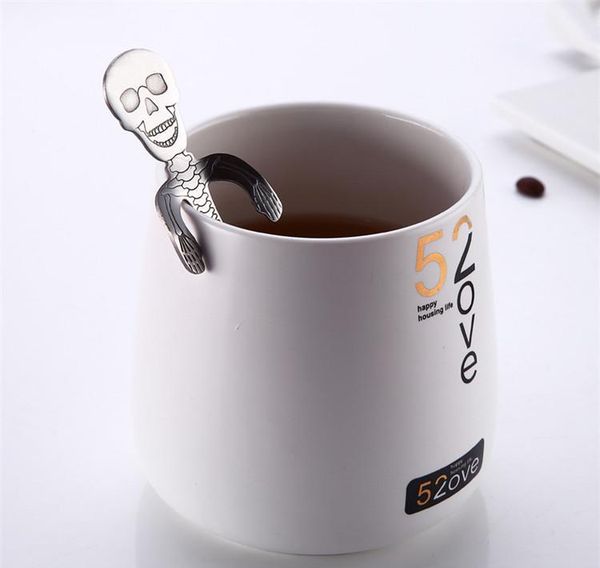 

304 stainless steel skeleton coffee personality skull pattern coffee milk hanging spoon kitchen skull candy spoon 50pcs t1i857 jllopoe