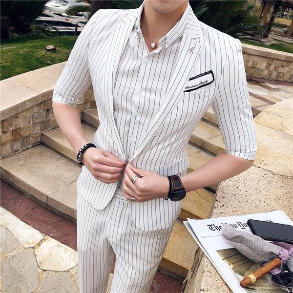 

2020 new korean version of the wild tide male british casual striped sleeves suit1, White;black