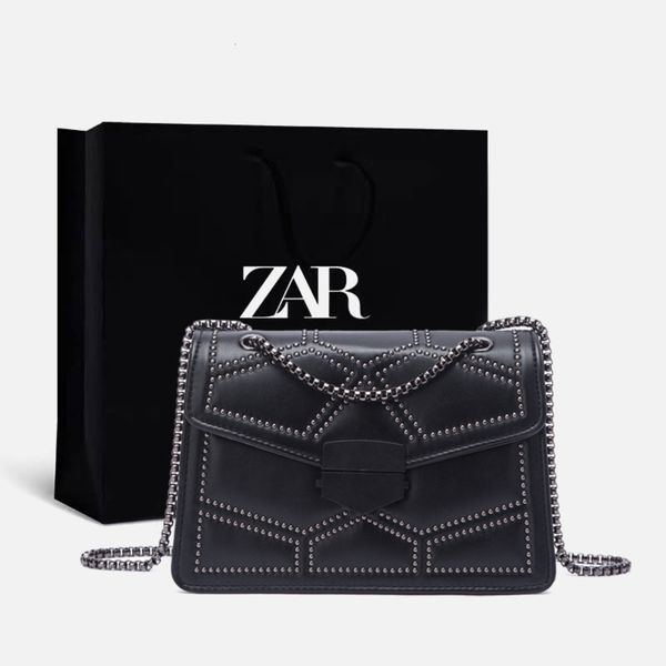 

luxurys designers women's summer autumn black 2021 new fashion korean versatile chain one shoulder small square bag