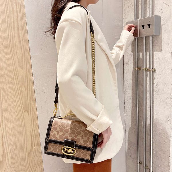 

luxurys designers hong kong women's 2021 new fashion high-grade chain versatile one shoulder messenger bag