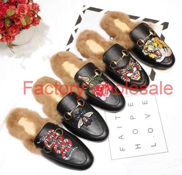 

new fashion italy slides shoes loafers ladies casual slippers genuine leather sandals fur slippers with box, Black