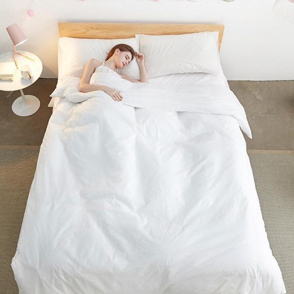 

disposable bed sheet quilt cover pillowcase anti-dirty non-woven bed sheet quilt cover pillow for indoors outdoor travel1