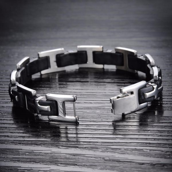 

in 2017, the new personality and creative men's bracelet of men's bracelet classic cross man's stainless steel silicone brace
