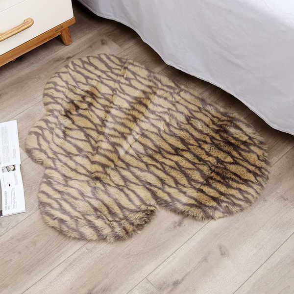 

tiger ridge fluffy cloud shape carpets living decor faux fur carpet kids room shaggy area rug modern mat 70x90cm