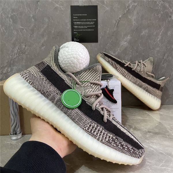 

2021 cinder yecheil earth running shoes desert sage mens women cloud white zebra bred reflective static kanye trainers sneakers