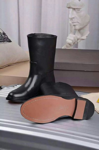 

women luxurys designers 2020 high heel desert boots fashion lace up zipper martin boots short fat heel flat bottomed leather ankle boots eth, Black