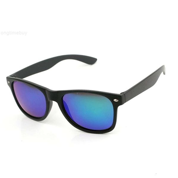 

beach fashion- most womens modern mens and sunglass plastic classic style sunglasses wholesale factory price, White;black