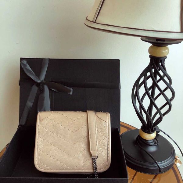 

584103made in real leather clutch purse handbag bag woman bag shoulder bag serial number insid 602716