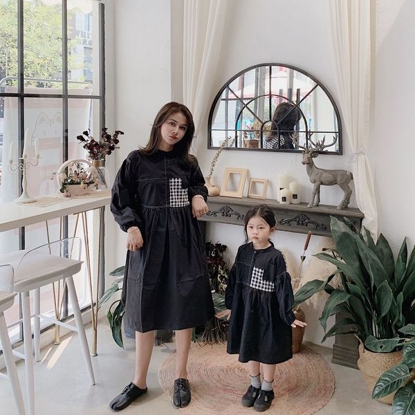 Mãe Crianças Madre Correspondente Mãe e Filha Vestidos Mamãe e Mim Roupas De Bebê Mamãe Crianças Meninas Sem Mangas Vestido Spring Suit LJ201109