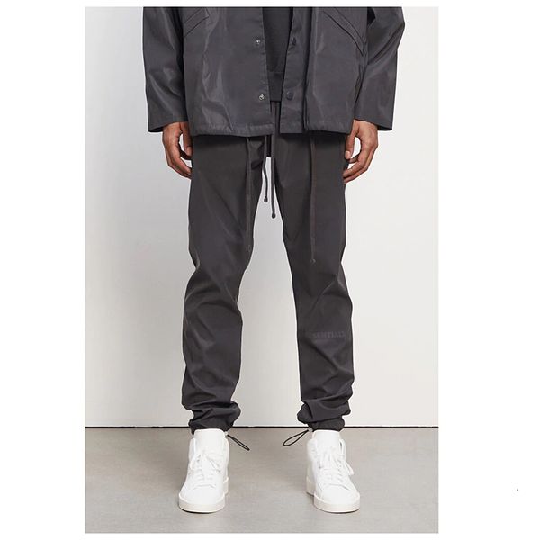 

2021 new fashion high street punk style fog nylon laser colorful girdle casual pants men csoz, Black