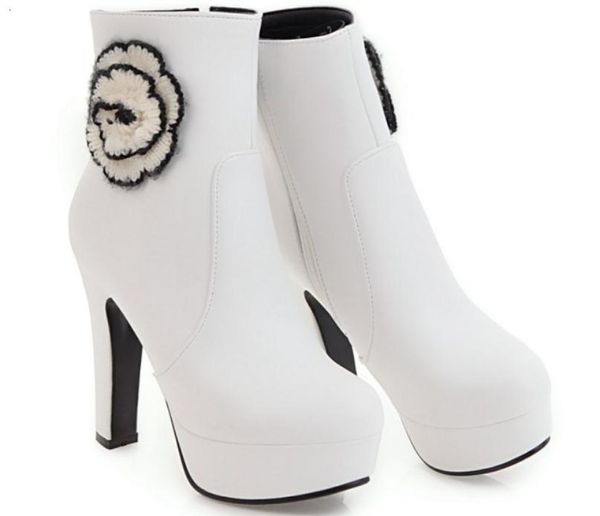 

2021 women's boots in winter new style coarse heel thick bottom waterproof table keep warm non-slip pww1, Black