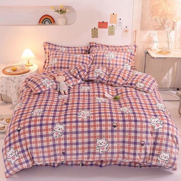 

2020 chic designer bedding sets warm winter  bed comforters sets floral pink stripe luxury winter bedding