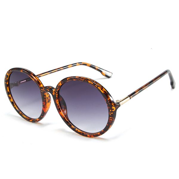 

2021 new vintage round sunglasses women one piece eyeglasses for men outdoor summer luxury gafas oculos uv400 shades s086df o52a, White;black