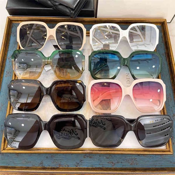 

2022 factory wholesale model fashion trend star net hongling lattice leg female ch5104 sunglasses, White;black