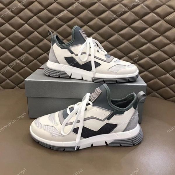 

2020 new fashion shoes 17w triple-s sneaker triple s dad shoes for men's black sports tennis running shoes size 38-45, Black;red