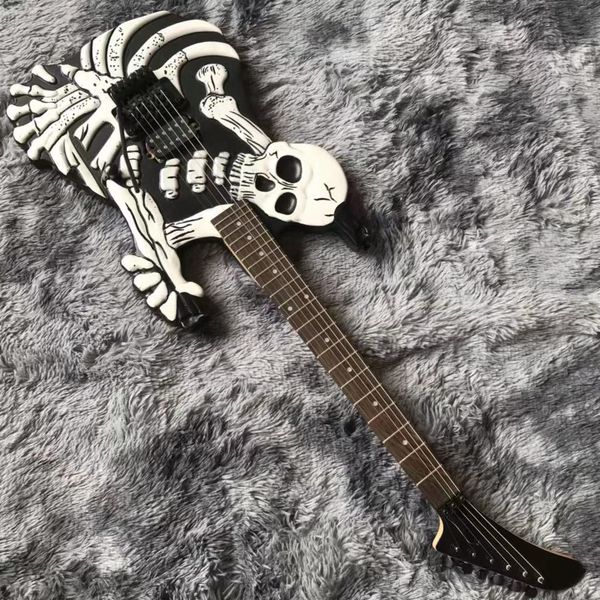 Benutzerdefinierte Grand George Lynch Skull and Bones E-Gitarre mit schwarzem geschnitztem Korpus als Weihnachtsgeschenk