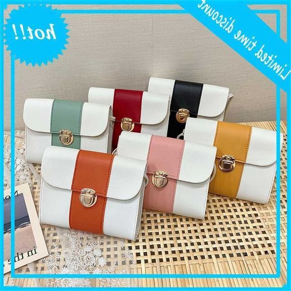 

2021 summer autumn women's single shoulder messenger bag lock small square