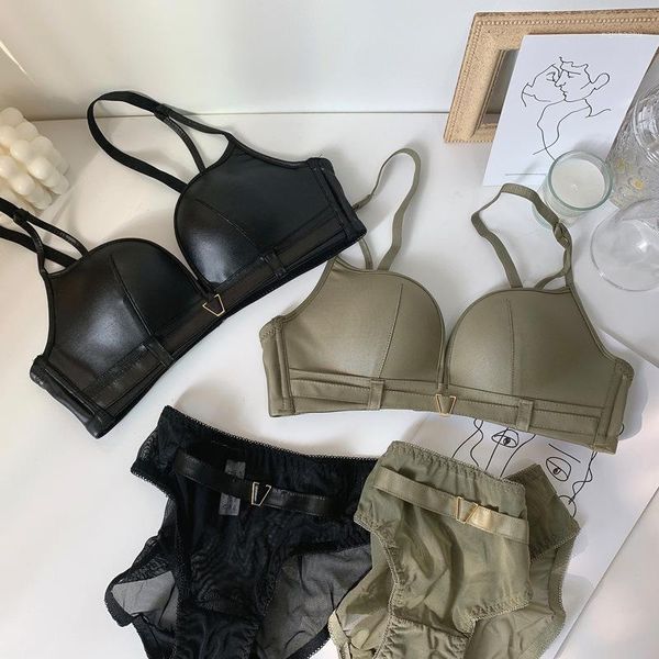 

wriufred faux leather fabric comfort bra set cool handsome fashion lingerie underpants suit thick cup underwear set winter1, Red;black