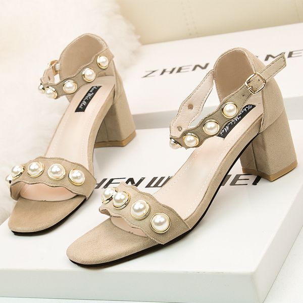 

2019-2 fashion elegant summer slimming hollowed womens shoes stiletto heel suede pearl strap sandals multifunction, Black