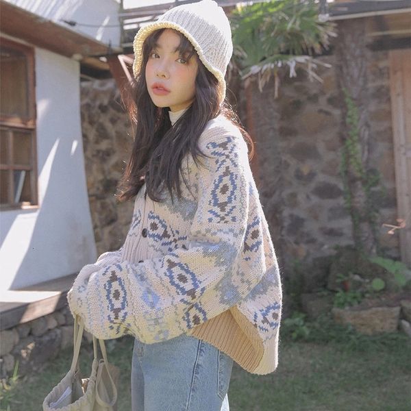 

2021 new women's blouses vintage spring buttons with cleavage cardigans sleeve breasted printed female cardigan xy5102 69wu, White;black