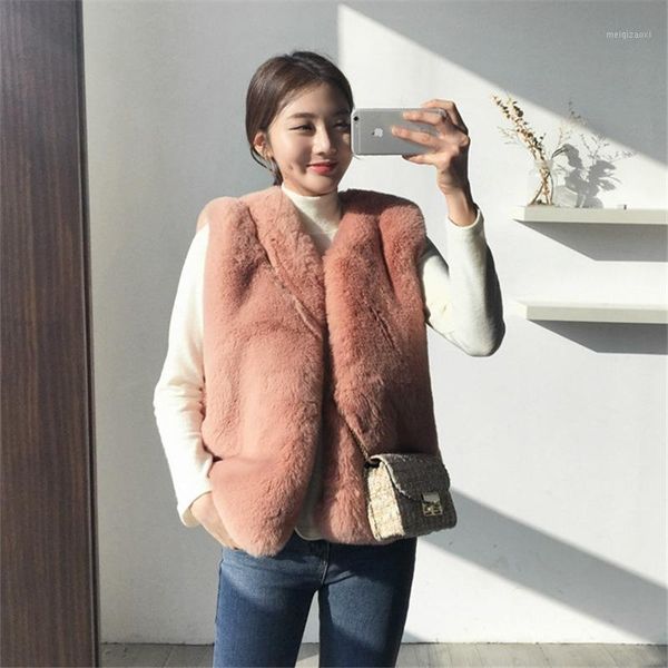 

2020 autumn and winter new korean version loose fashion thick warmth imitation fur women's vest furry vest mid-length1, Black
