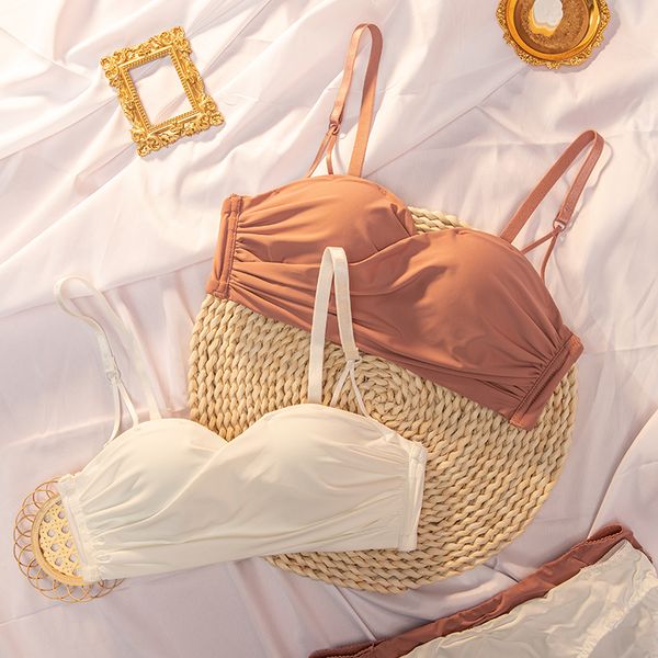 

underwear women 18-24 years old small chest gathered thickened without steel ring, auxiliary breast anti sagging bra set, White