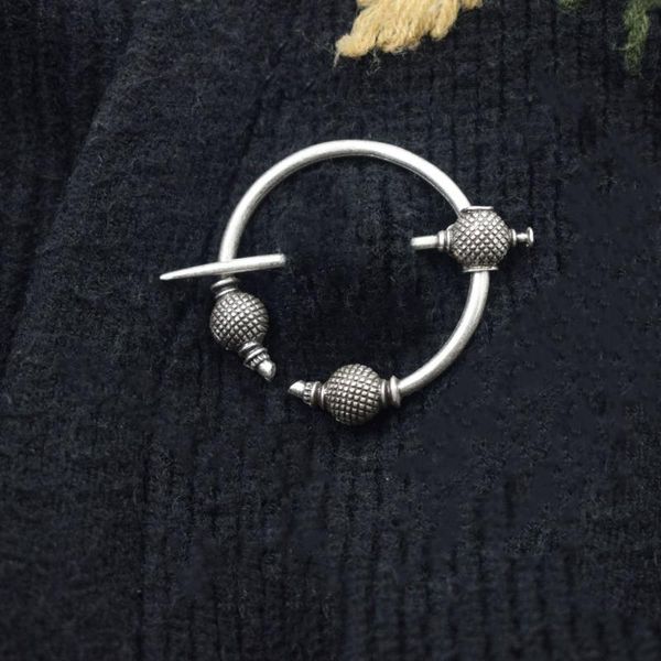 

chains sanlan 12pcs 9th - 10thsmall thistle brooch christmas gift, Silver