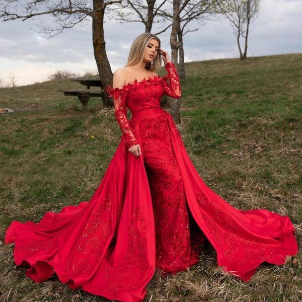 

2021 charming red lace prom dresses overskirt off the shoulder long sleeves formal evening gowns plus size lace runway celebrity party dress, Black;red