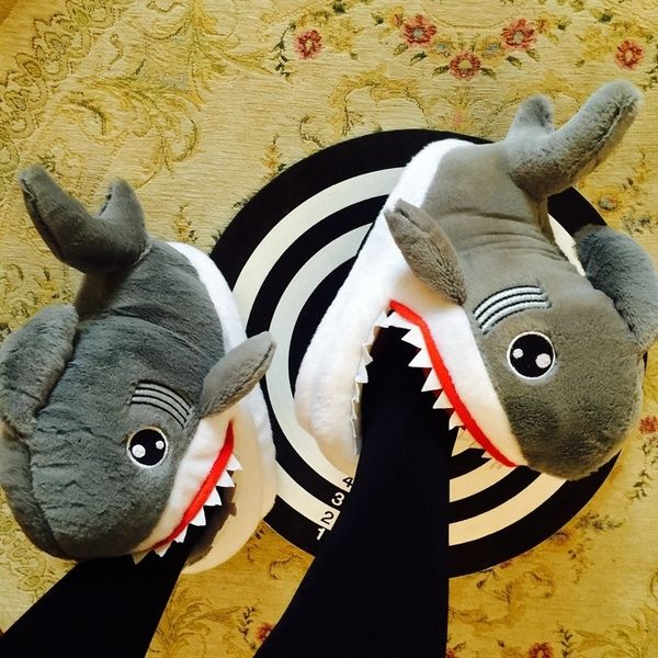 

winter animal funny shoes for men and women warm soft bottom home house indoor floor shark shape furry slippers shallows y200106, Black