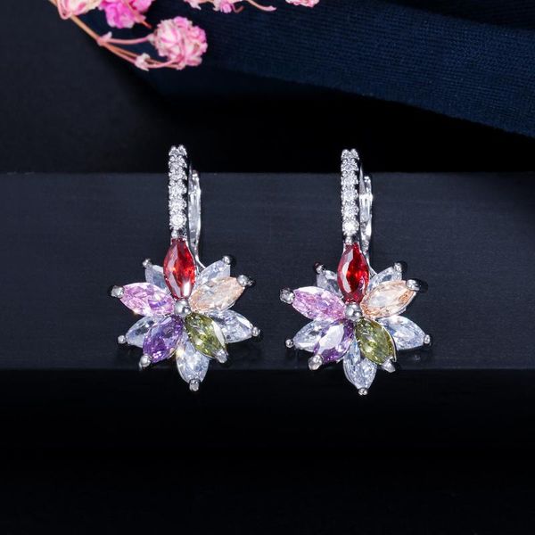 

zircons-pendientes con forma de flor para mujer, aretes pequeos, circonia cbica, zirconia, circonita, zirconita, circn, diseo, Golden;silver