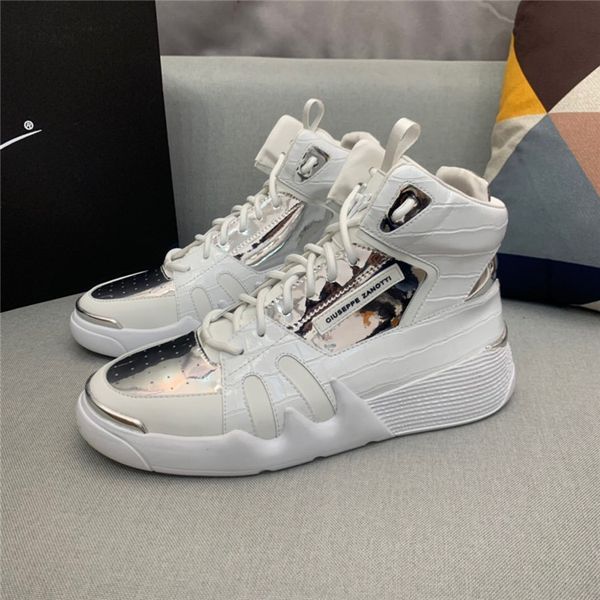 

2021 men casual shoe boots shoes sports sneakers training casual shoes.y1, Black