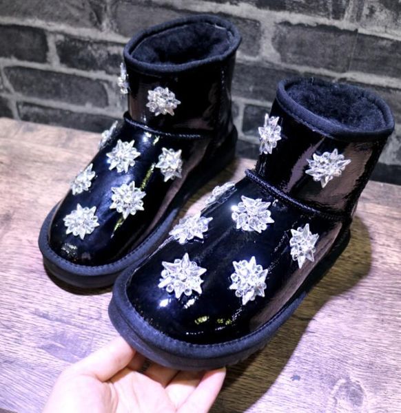 

2020 new leather proof dthick deep water wool skin a handmade strass snowboots women boots 5vvd, Black