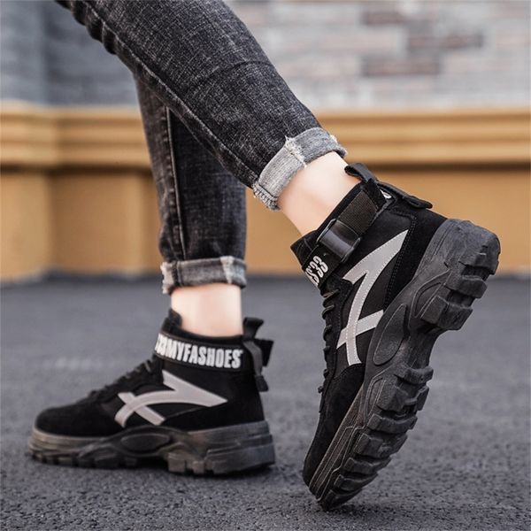 

men's boots autumn and winter new british tooling boots men's casual high-canvas martin boots fashion breathable sneakers