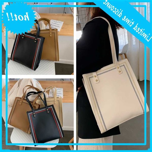 

2019 new korean ins student's portable versatile shoulder large capacity tote women's bag