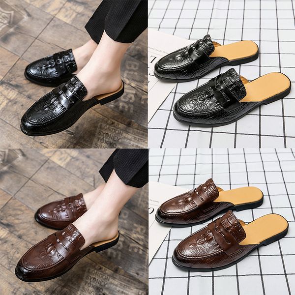 

qulity luxury brand mens designer crocodile pattern slippers genuine leather mules room outdoor slides sandals classic black brown large siz