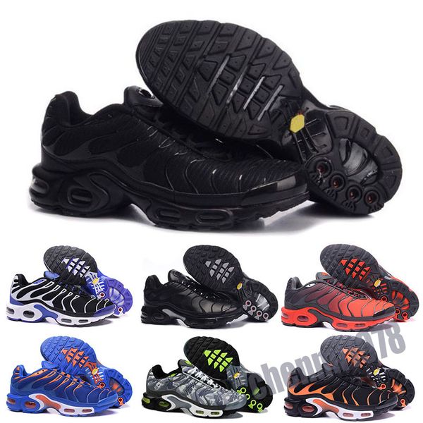 

2021 new tn plus casual shoes classic outdoor run shoes tn black white sport shock sneakers mens requin olive silver in metallic 40-46 c19