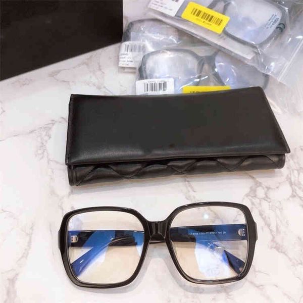

2022 factory wholesale ouyang nana's same small fragrant letter myopia net red plain color large frame anti blue light ch5408, White;black