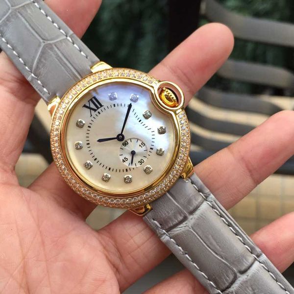 

new arrival fashion diamonds women watches yellow gold ladies watch quartz wristwatches super gift for women nice clock, Slivery;brown
