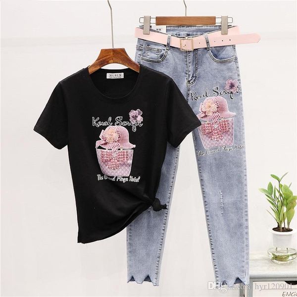

2020 female designer's new fashion pin bead letter t-shirt + two piece suit of ripped nine point jeans women's two piece sets, White