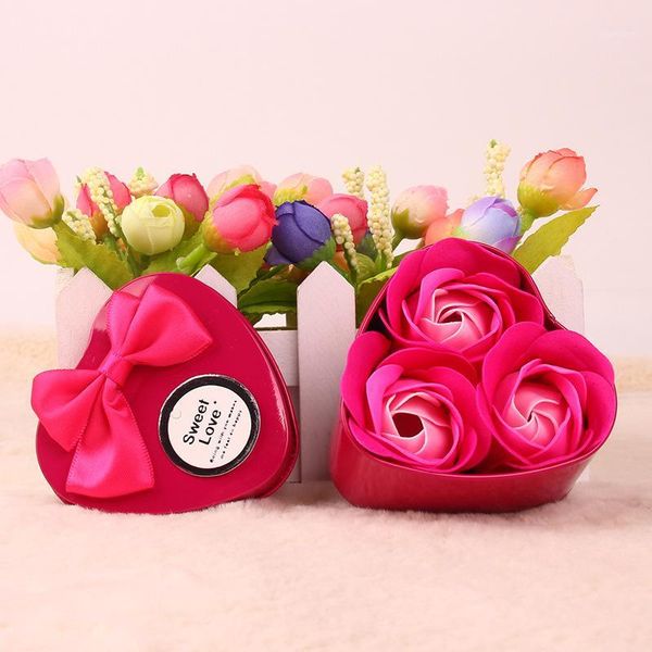 

party favor 15boxes heart scented bath body petal rose flower soap wedding decoration gift 1