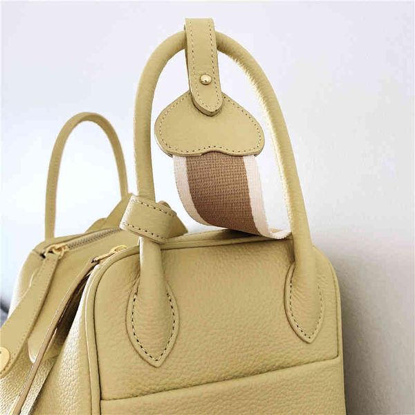

first layer togo leather lindi women s bag 2023 new bucket fashion portable sdf zekc