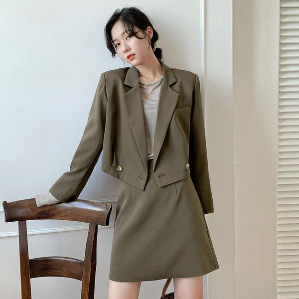 

two piece dress of fund 2021 autumn east gate han edition long-sleeved suit + high waist bust skirt suits female z021, White
