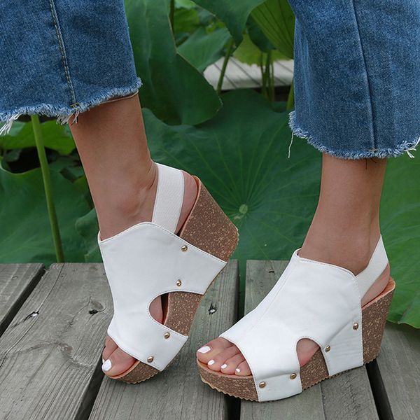 

2020 new summer women sandals ladies open toe casual shoes platform wedge slides beach leather wedge heels sandals y200702, Black