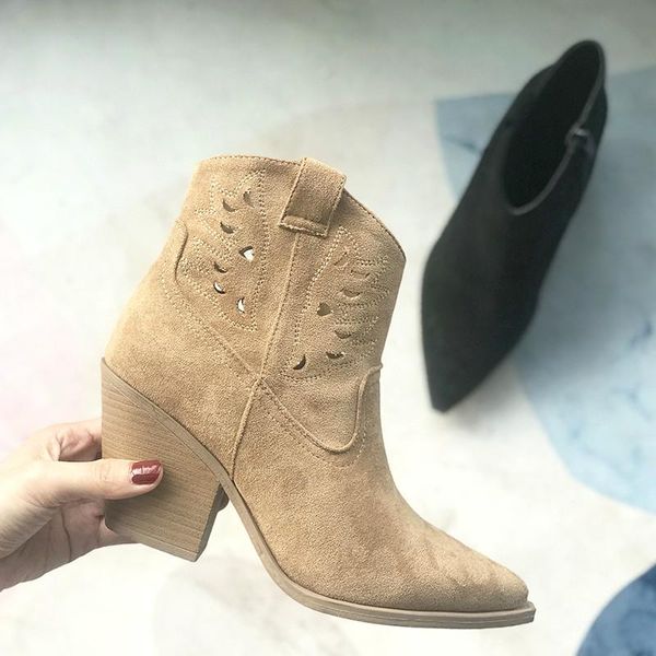 

boots the latest design of women's thick heeled and bare shoes in 2021, Black