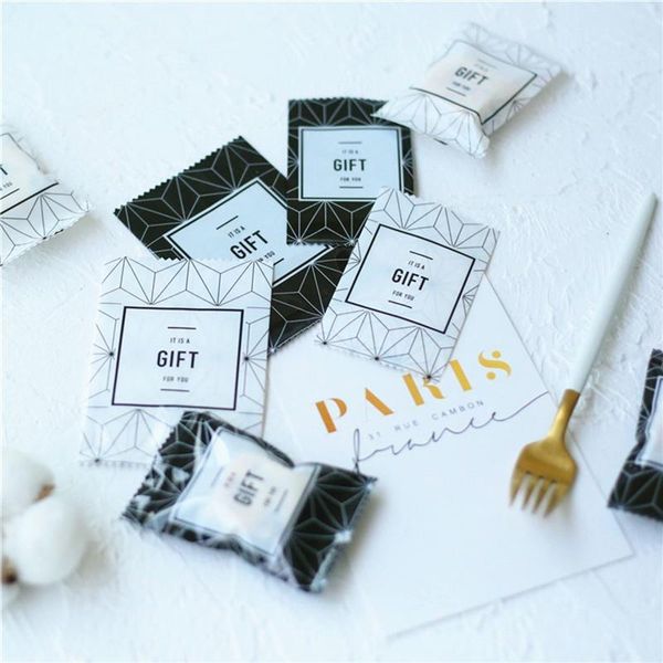 

100pcs geometric pattern snowflake crispy snack bag creative candy gift bag black and white biscuit cookie party weekend