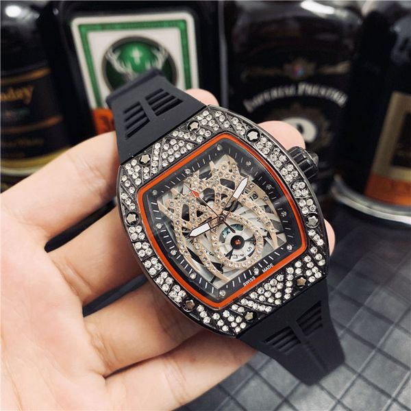 

ричард череп спортивные часы diamond мужчины женщины кварцевые часы мода смотреть смотреть инкрустирующие срельные мужские кварцевые часы бе, Slivery;brown