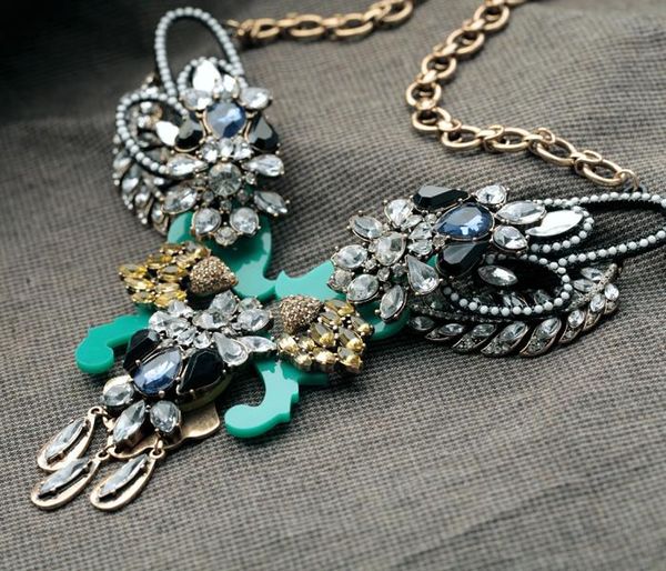 

pendant necklaces arrival exaggerated luxury ladies resin crystal flower necklace fashion choker statement pendants for women, Silver