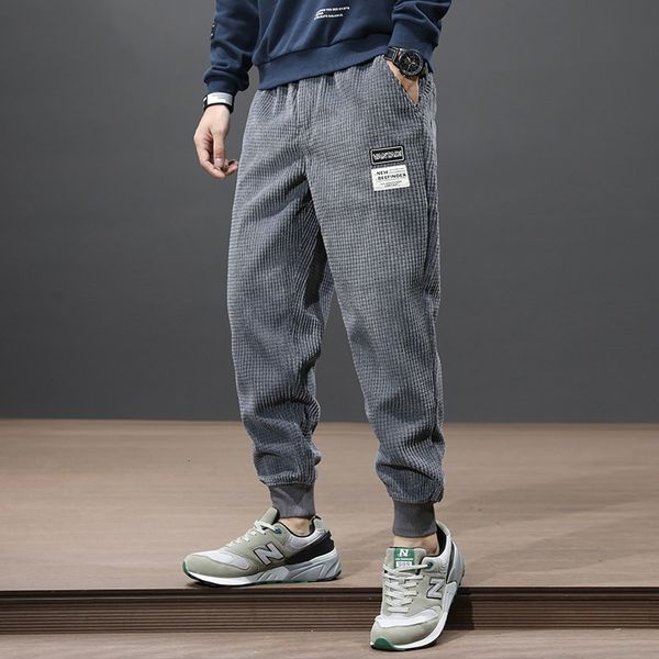 

2021 new japanese style fashion men jeans loose fit casual corduroy cargo pants hombre wide leg harem trousers streetwear hip hop joggers v4, Blue