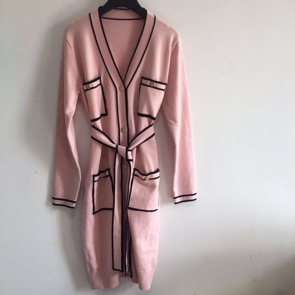 

1110 2020 autumn brand same style regular long sleeve v neck kint sweater pink cardigan button women clothes, White;black
