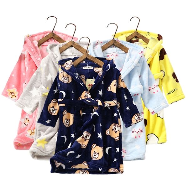 Ragazzi Accappatoio Bambino Flanella Flanella Sleepwear Baby Girls Cartoon Pigiama Bambini Bagno Robe Vestiti per bambini Abbigliamento neonato Vestiti da 2 a 8 anni LJ201216